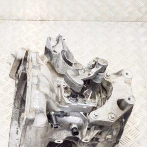 Opel Corsa manual gearbox 24580479 1.4 L 66kW