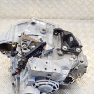 VW Scirocco manual gearbox NFU 2.0 L 103kW